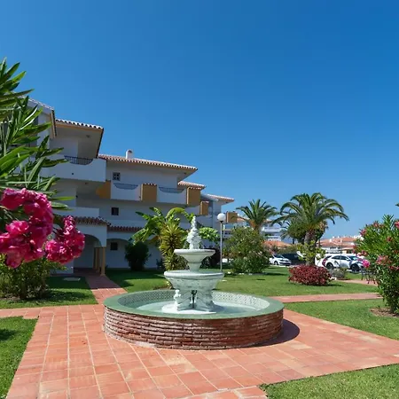 Apartment With A View, Pet Friendly, Wifi, Large Terrace, Sea View