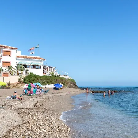 Apartment With A View, Pet Friendly, Wifi, Large Terrace, Sea View