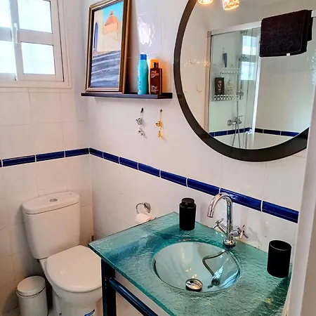 With A View, Pet Friendly, Wifi, Large Terrace, Sea View *