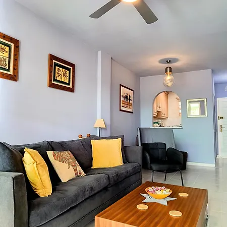Apartment With A View, Pet Friendly, Wifi, Large Terrace, Sea View El Faro