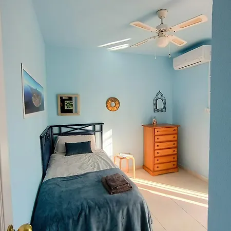 Apartment With A View, Pet Friendly, Wifi, Large Terrace, Sea View